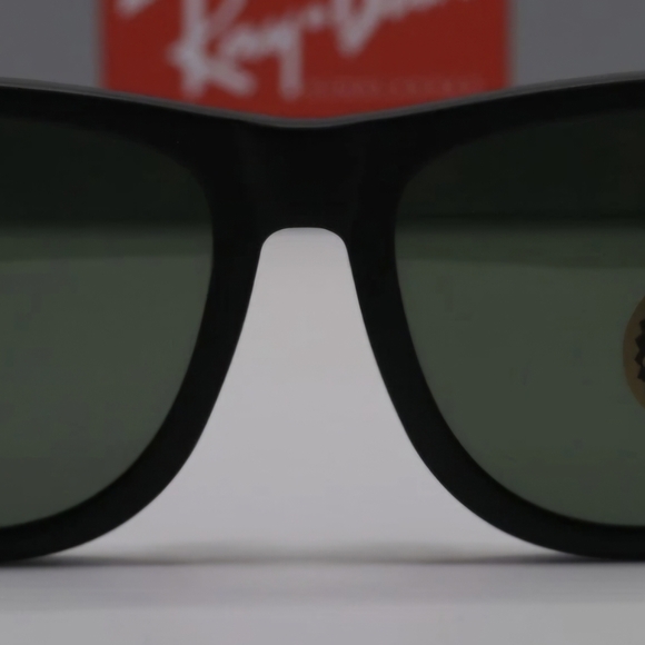 Ray-Ban RB2140 901S Wayfarer Black Frame 54mm Green G-15 Lens Classic. - Picture 10 of 13